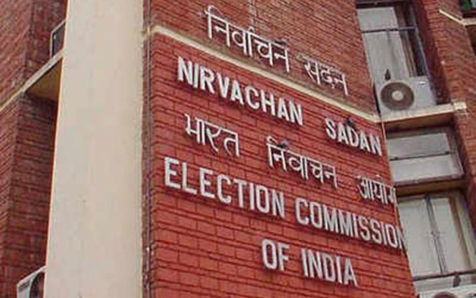 Cong leaders question reliability of EVMs; EC asserts they are 'tamper-proof'
